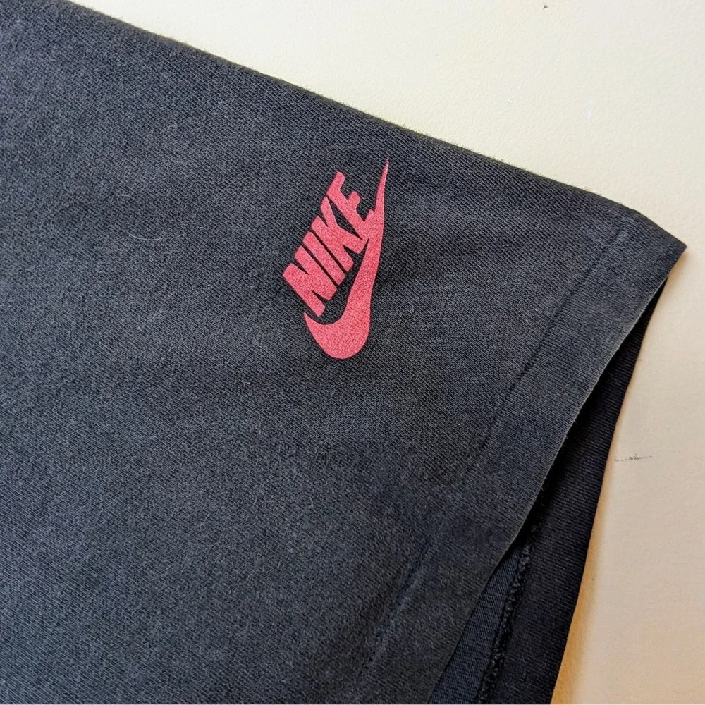 Vintage‎ 90s Nike Town Store Portland Oregon Spellout Single Stitch Shirt XL